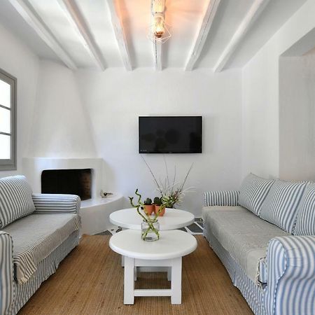 Santa Flora 3 Bedroom House A ParikiaaS Edge パロス島 エクステリア 写真