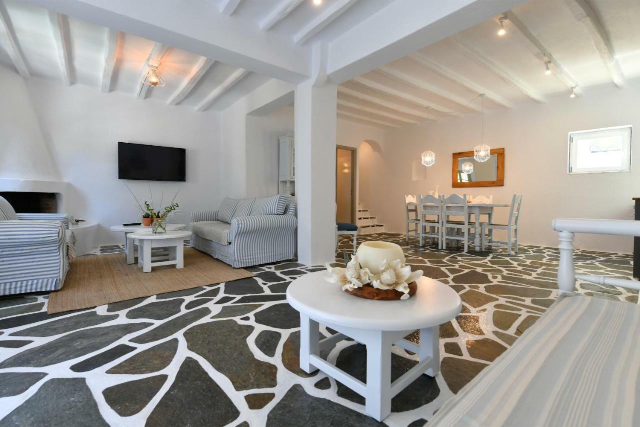 Santa Flora 3 Bedroom House A ParikiaaS Edge パロス島 エクステリア 写真