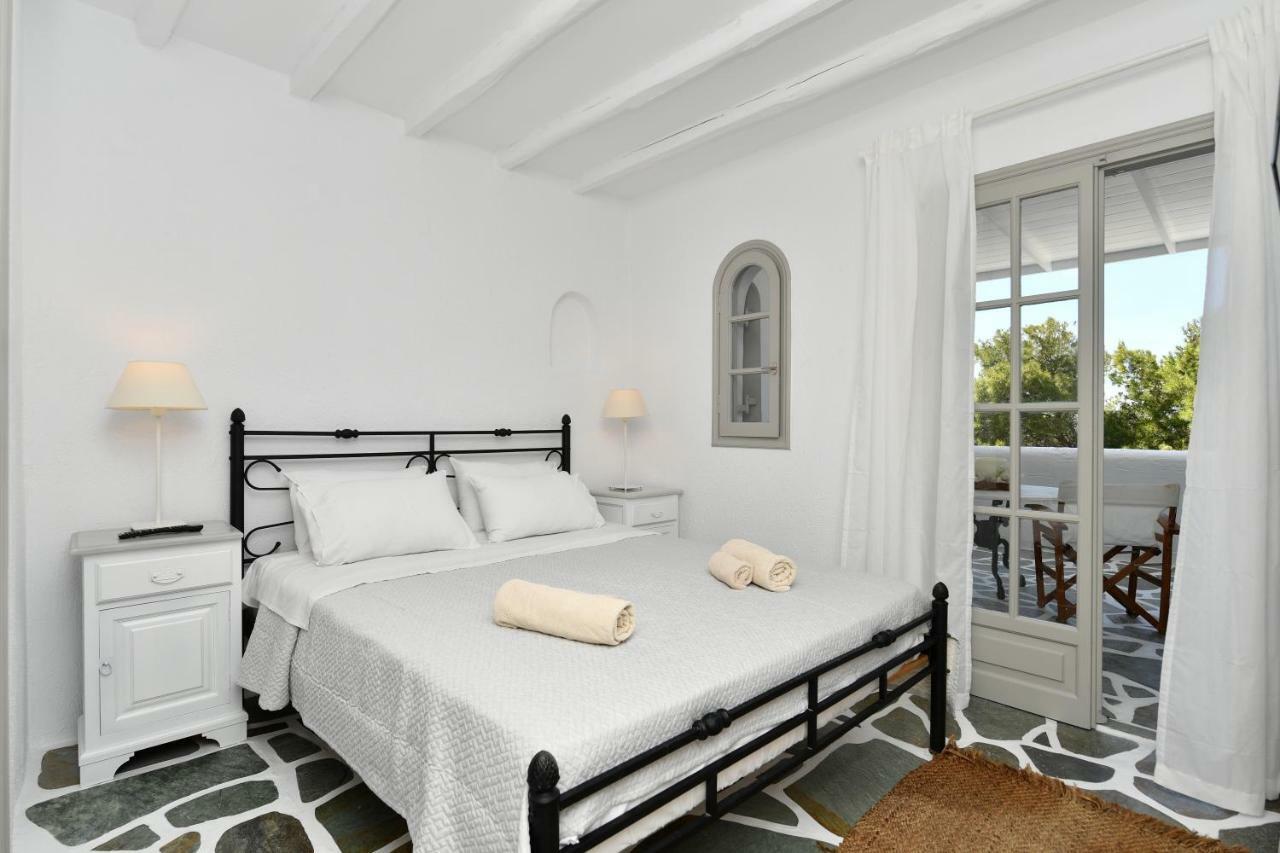 Santa Flora 3 Bedroom House A ParikiaaS Edge パロス島 エクステリア 写真