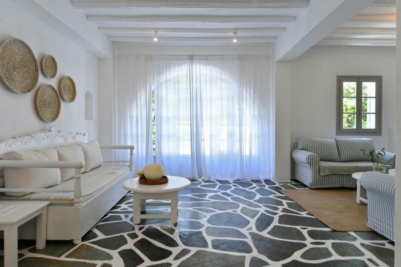Santa Flora 3 Bedroom House A ParikiaaS Edge パロス島 エクステリア 写真