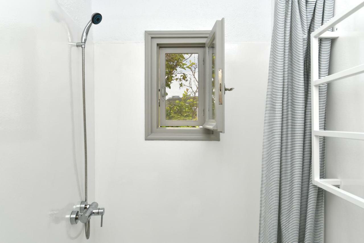 Santa Flora 3 Bedroom House A ParikiaaS Edge パロス島 エクステリア 写真